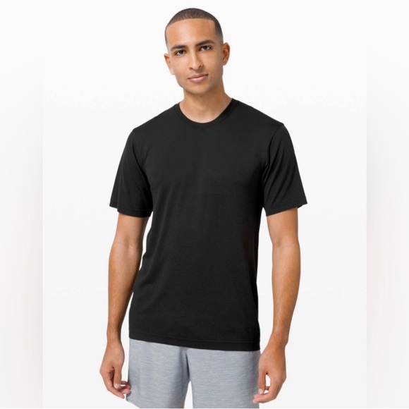 Pristine excellent Lululemon Men’s Metal Vent Tech Breathe Tee Black Size: M - Picture 5 of 12